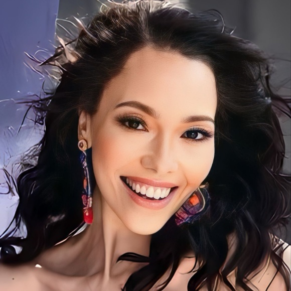 Meet your Posher, Tisha - Picture 2 of 3